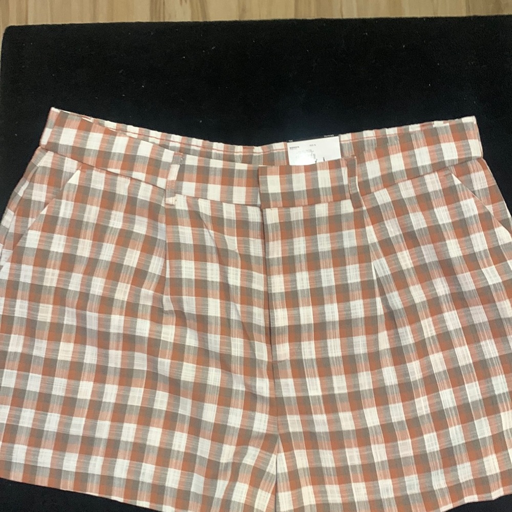 Nine West…high rise size L never worn with tags
